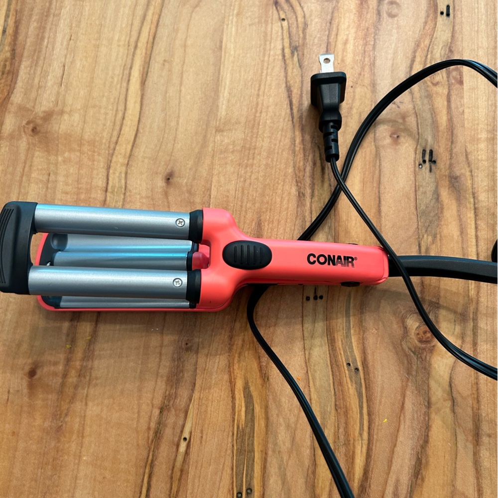 Conair Pink Hair Waver